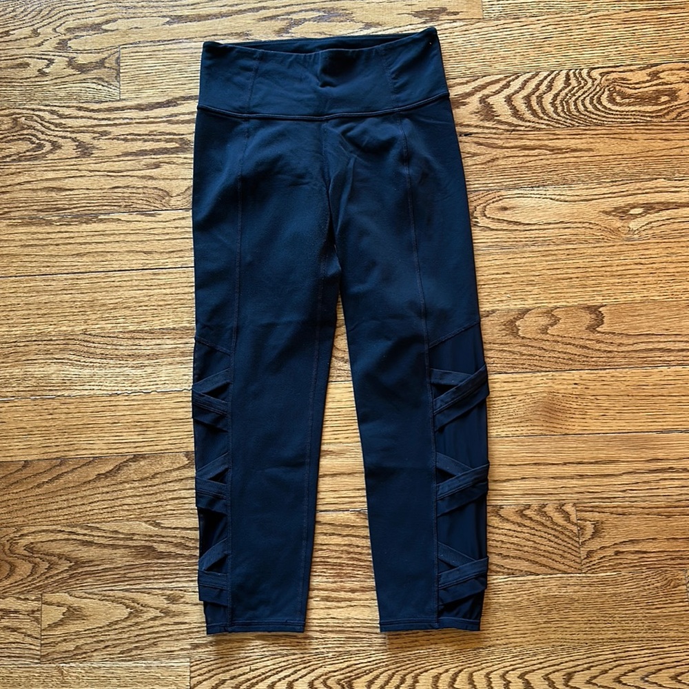 Athleta black crop leggings women’s size Small